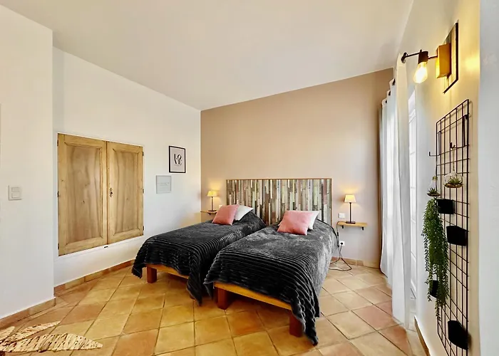 Maison Olea Panzió 4*